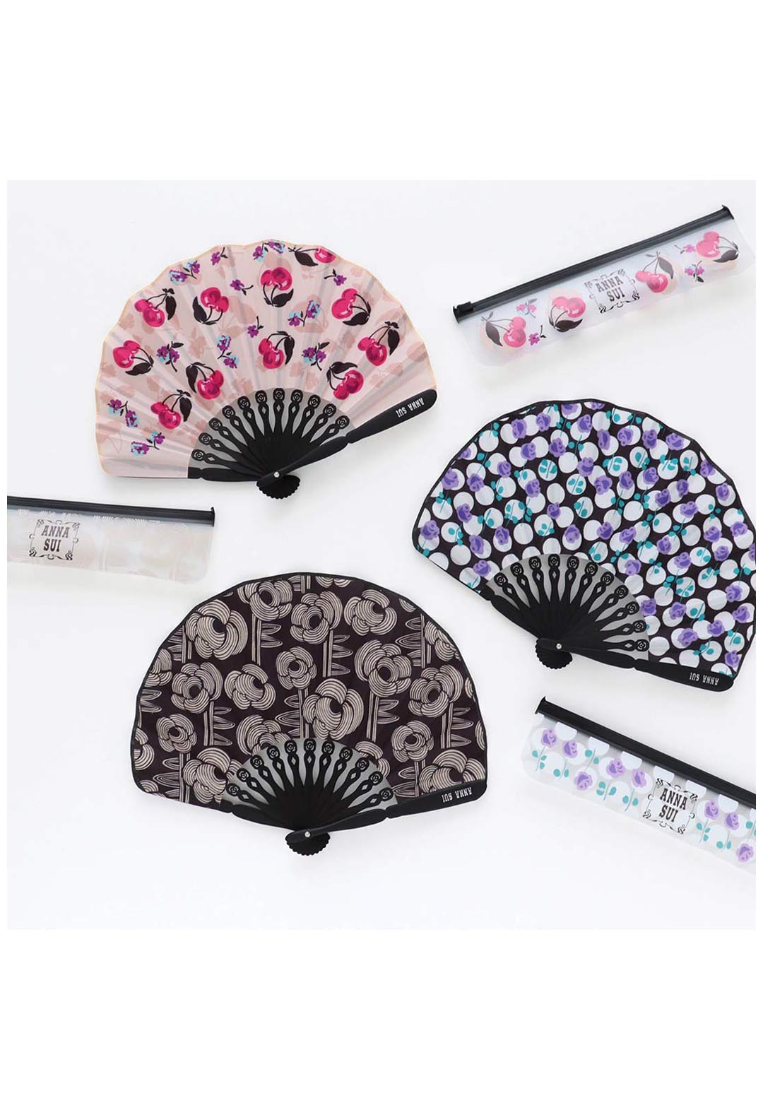 Folding fan with storage case (rose dot)