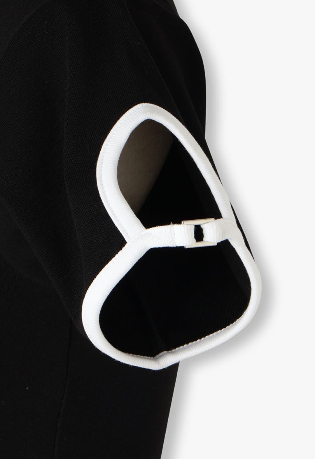 Cut-out sleeve t-shirt