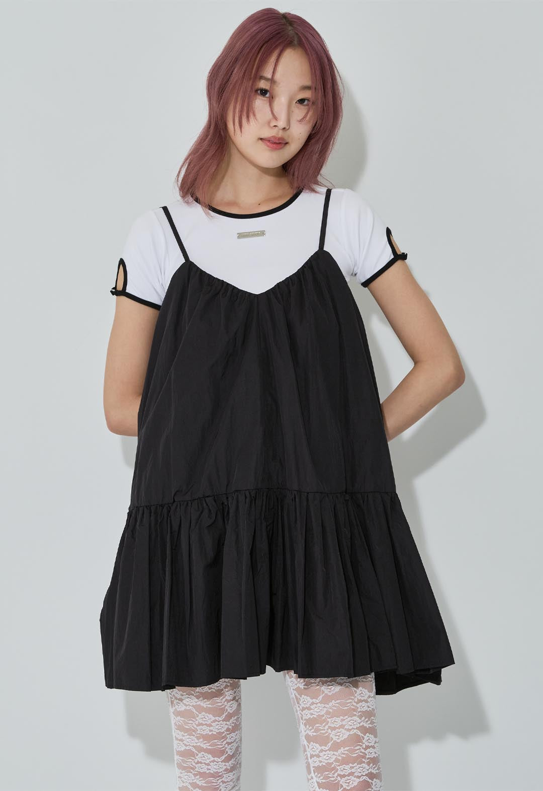 Cut-out sleeve t-shirt