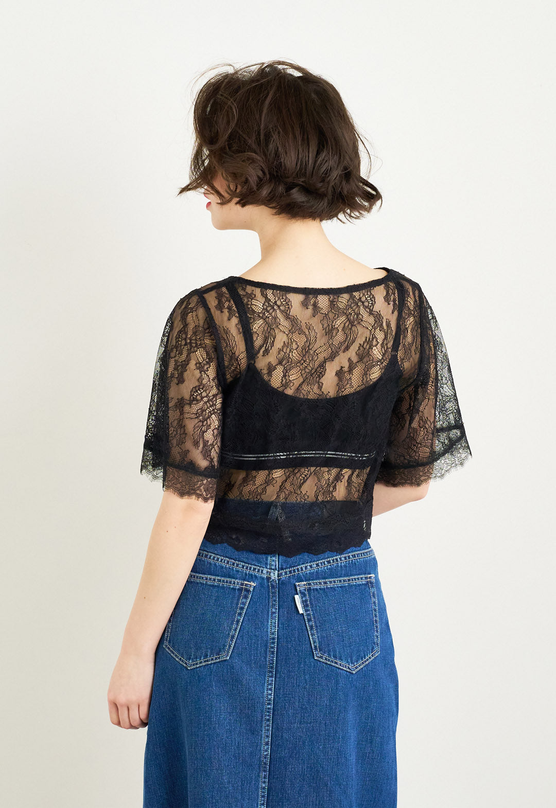 Botanical Mochie Flakes Cropped Tops