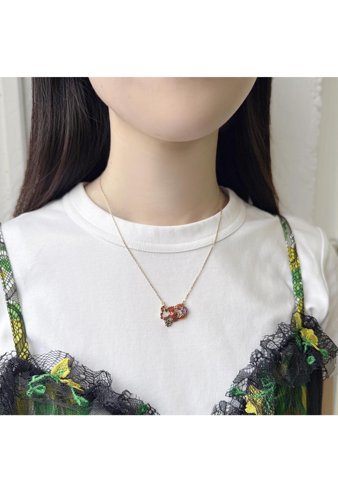 Scorpio motif necklace