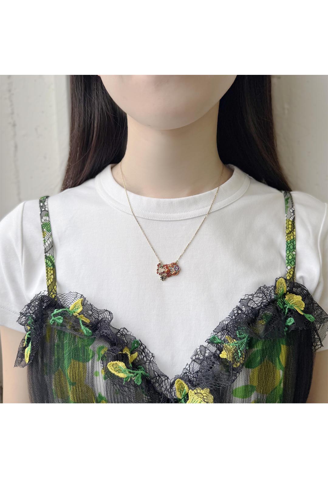 Scorpio motif necklace