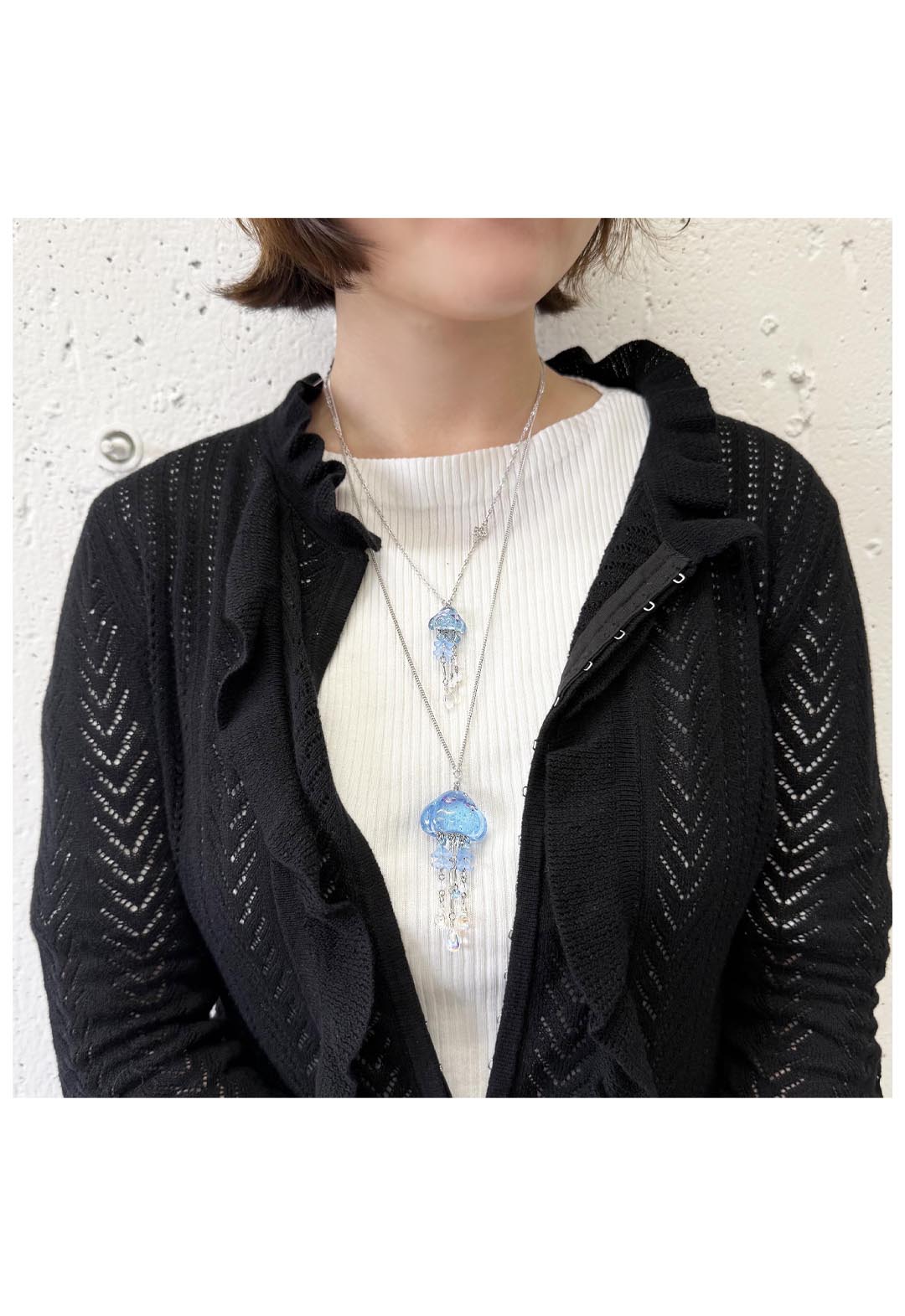 Jellyfish motif necklace