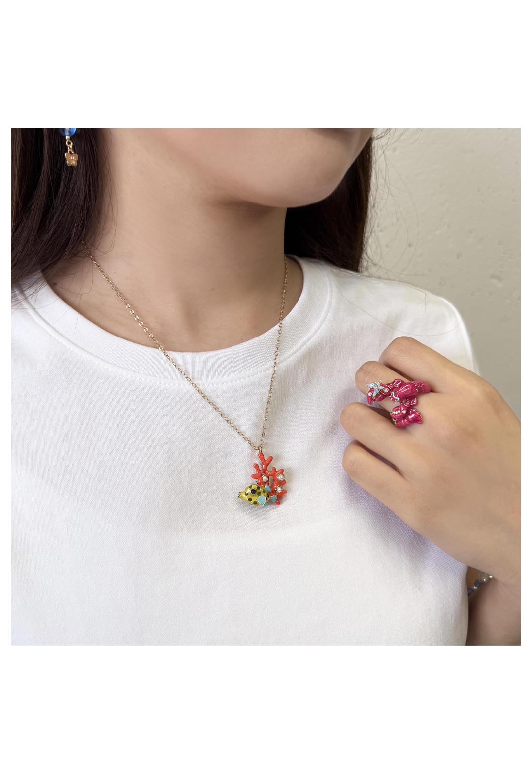 Lobster motif ring