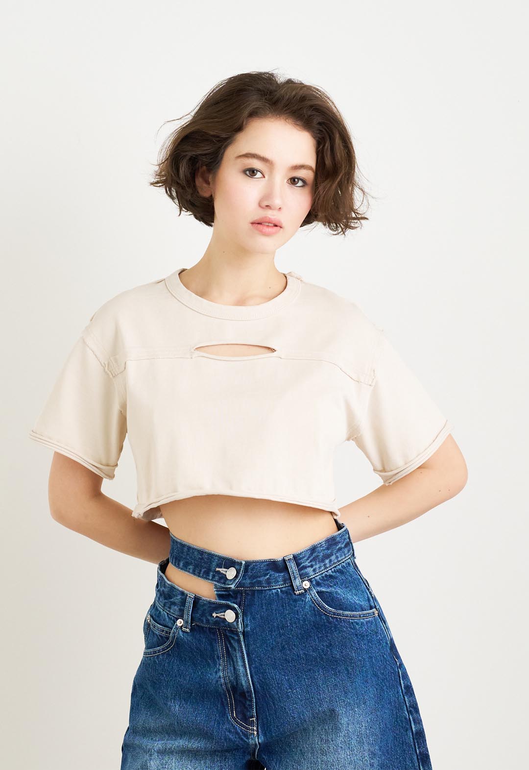 ホールカットオフウォッシュTシャツ