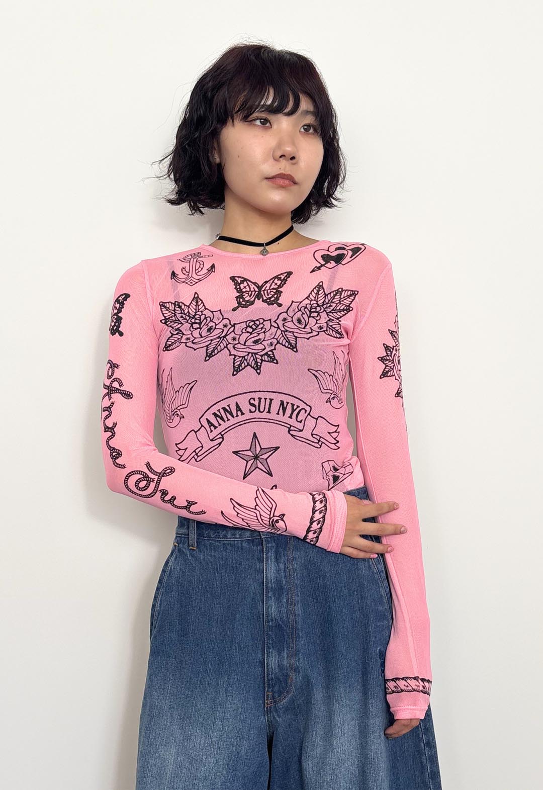 nycタトゥーシアートップス