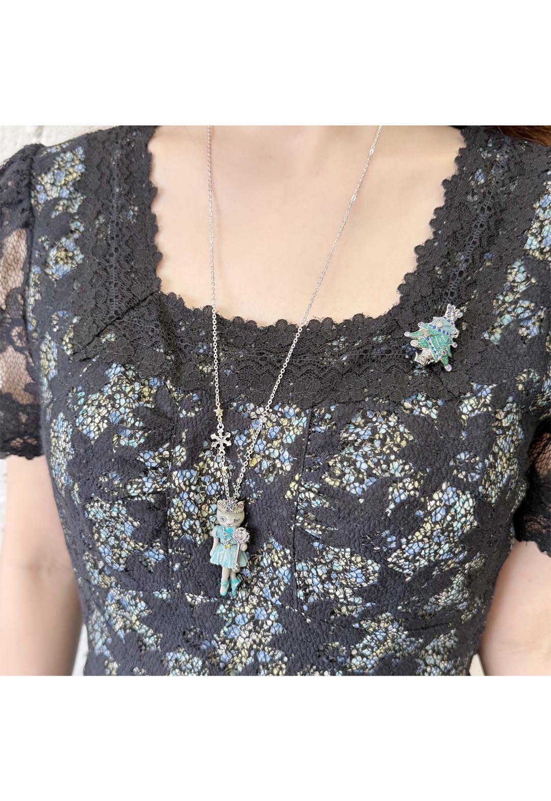 バレリーナ猫モチーフ ネックレス