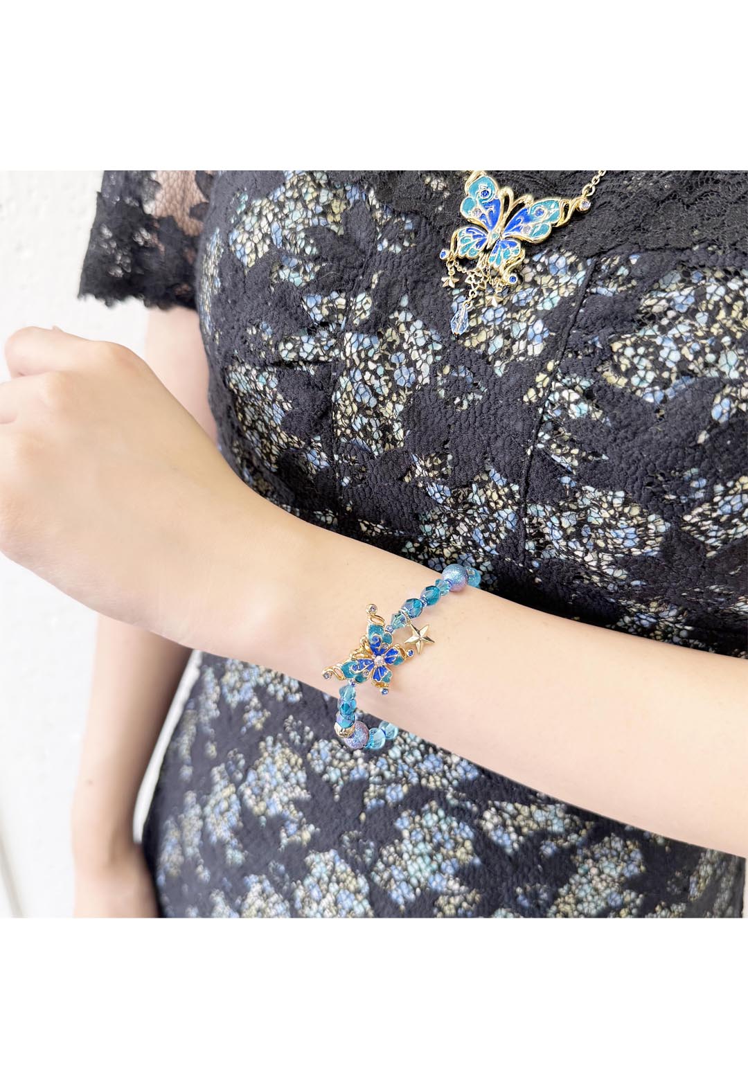 蝶モチーフ ゴムブレスレット