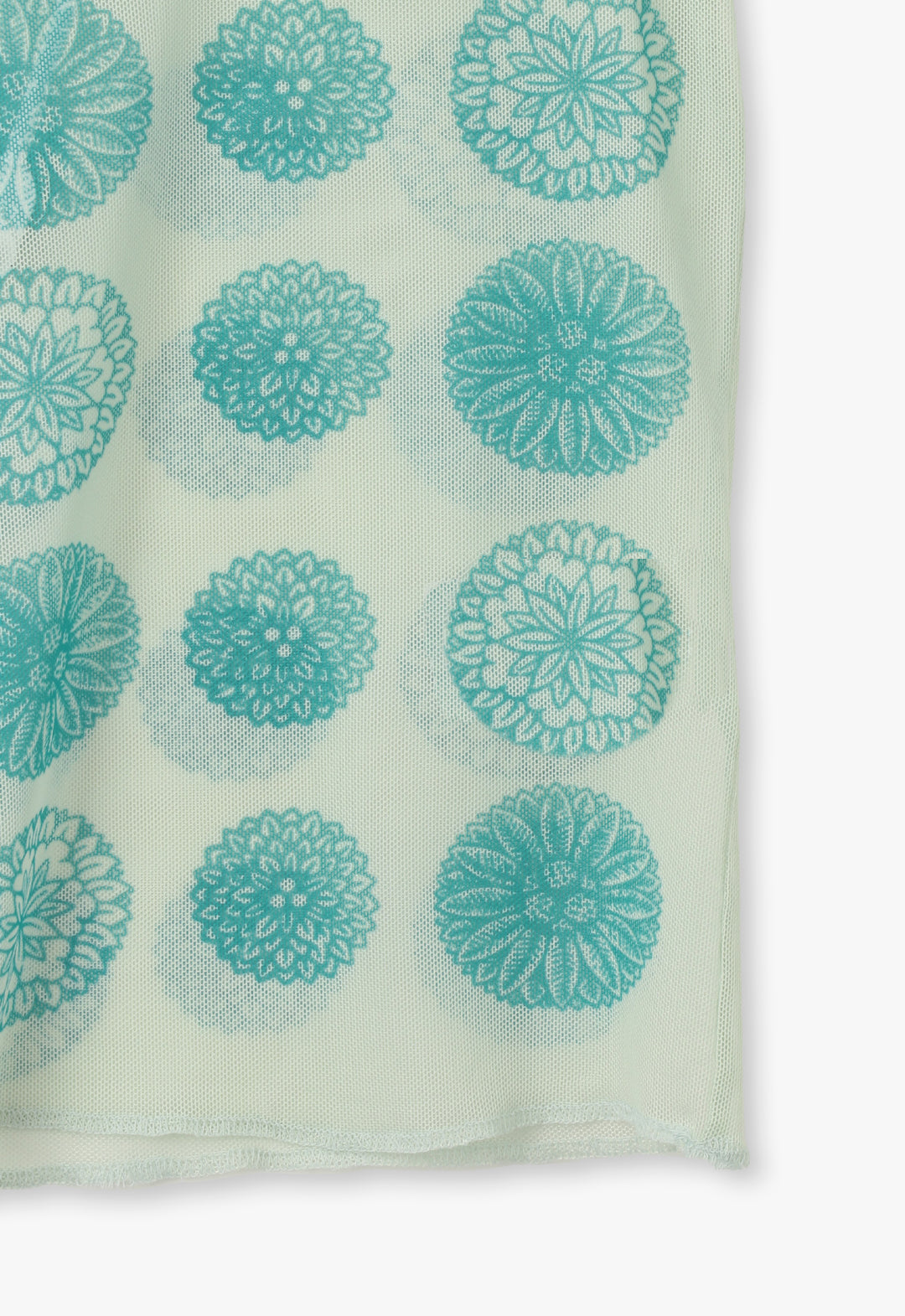 PRINTED CHRYSANTHEMUM MESH TOP