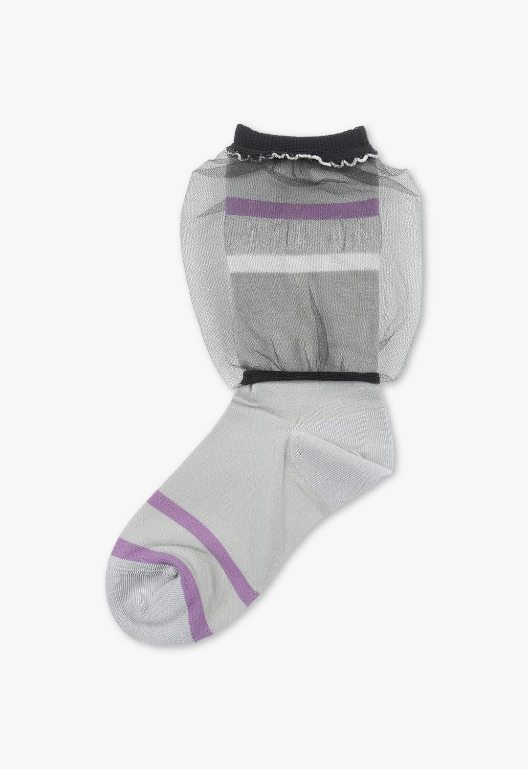 Multi-border tulle socks