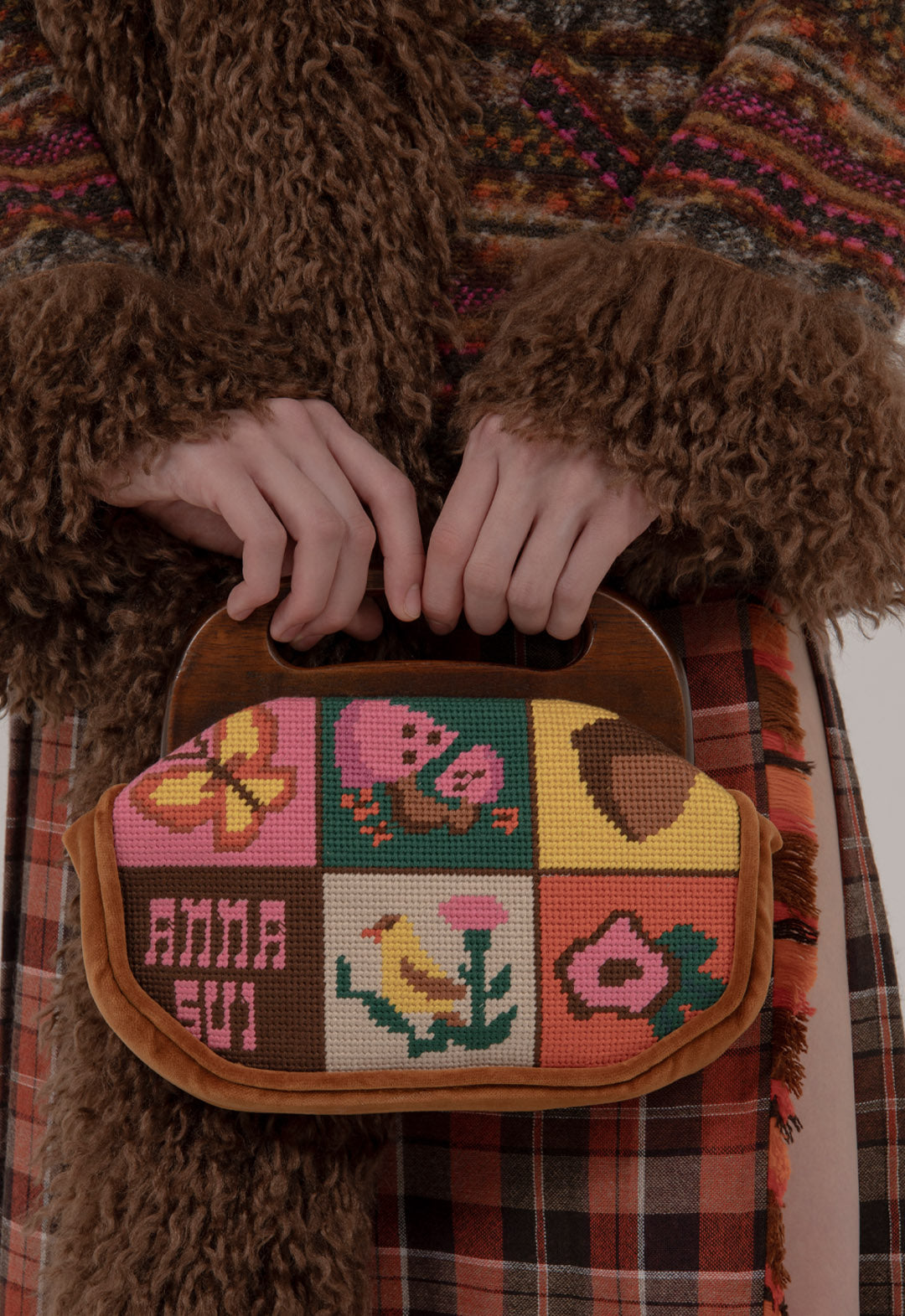 针织和天鹅绒钱包