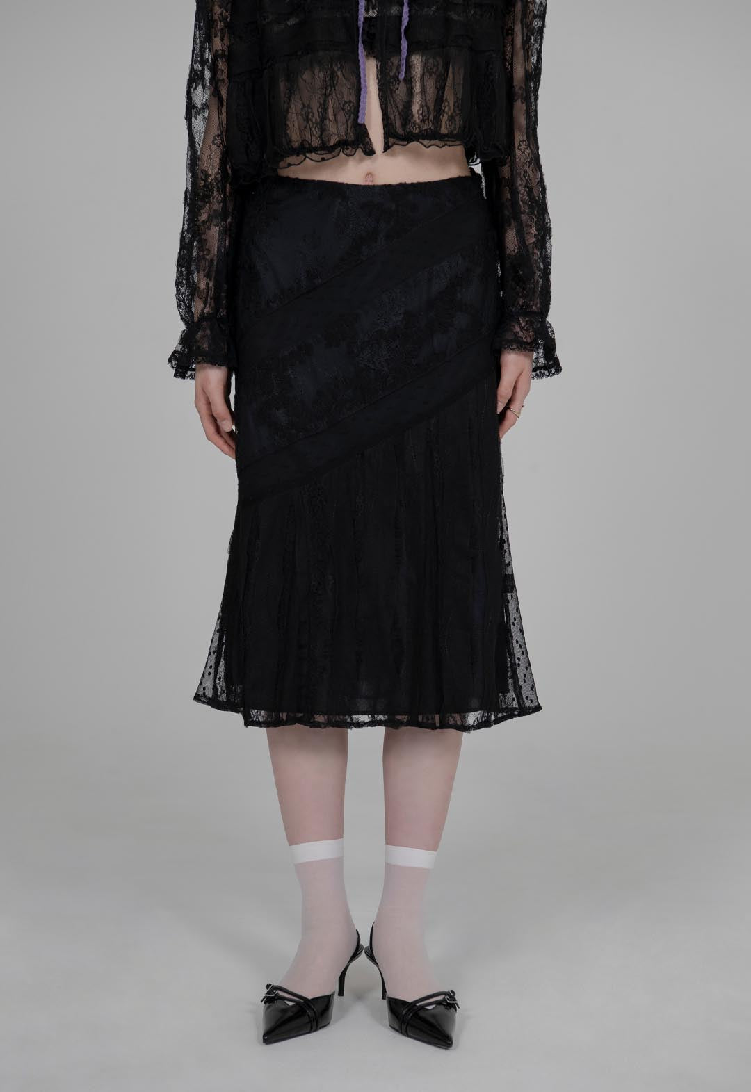 BLACK LACE COMBO SKIRT
