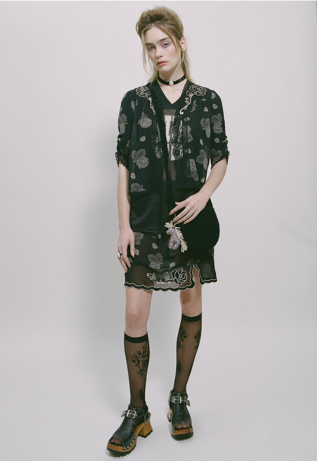 铃兰与素描玫瑰雪纺组合玫瑰刺绣床罩