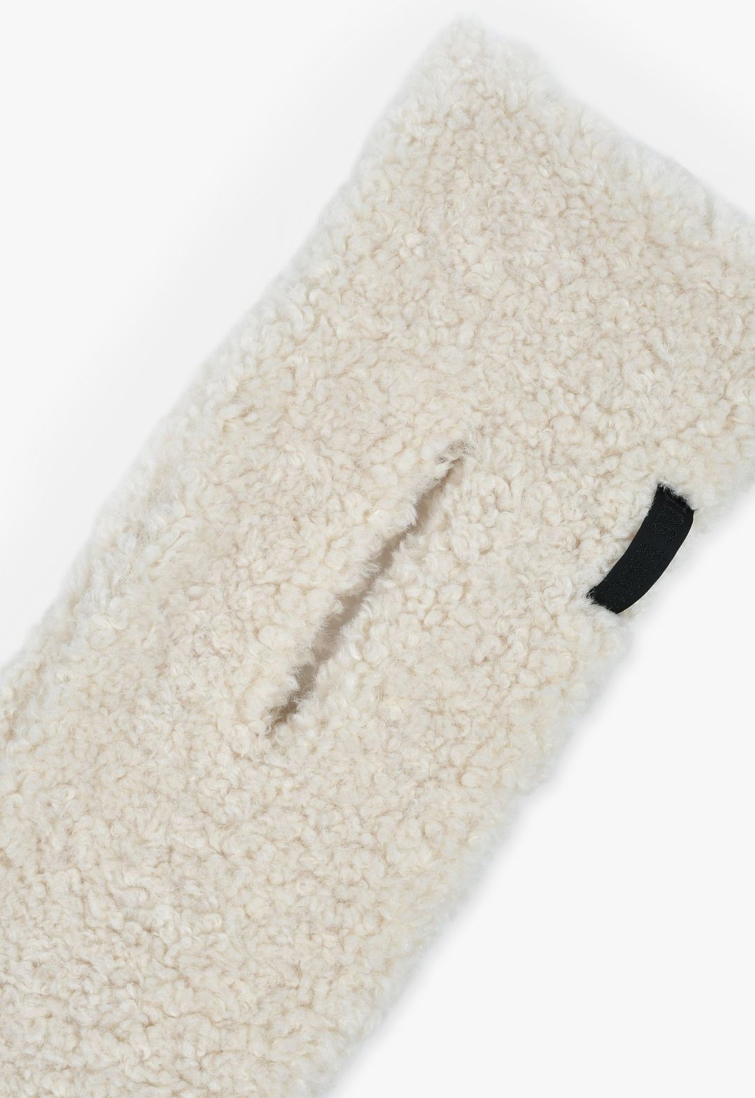 Eco-fur insert muffler