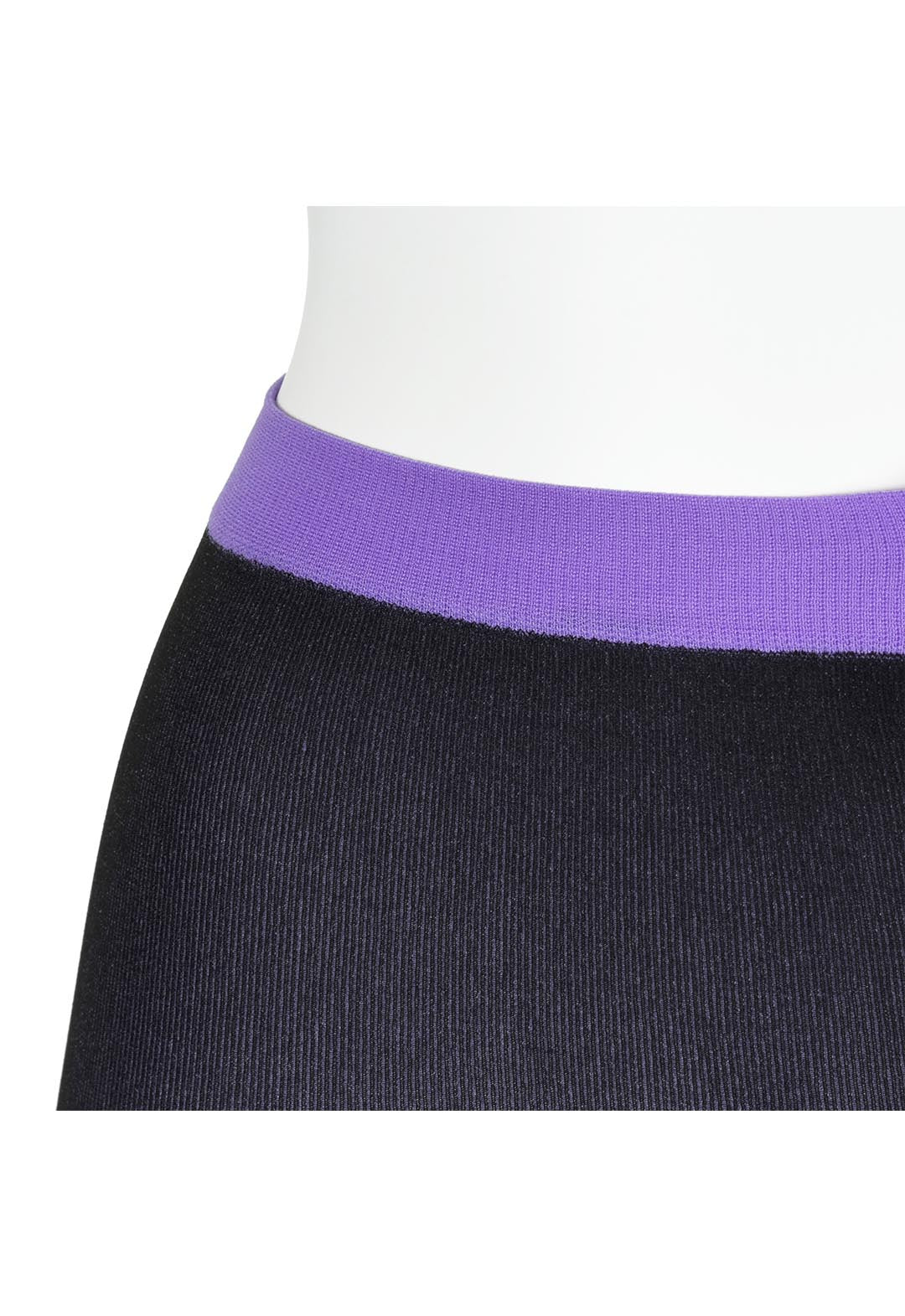 Faux color embroidered tights