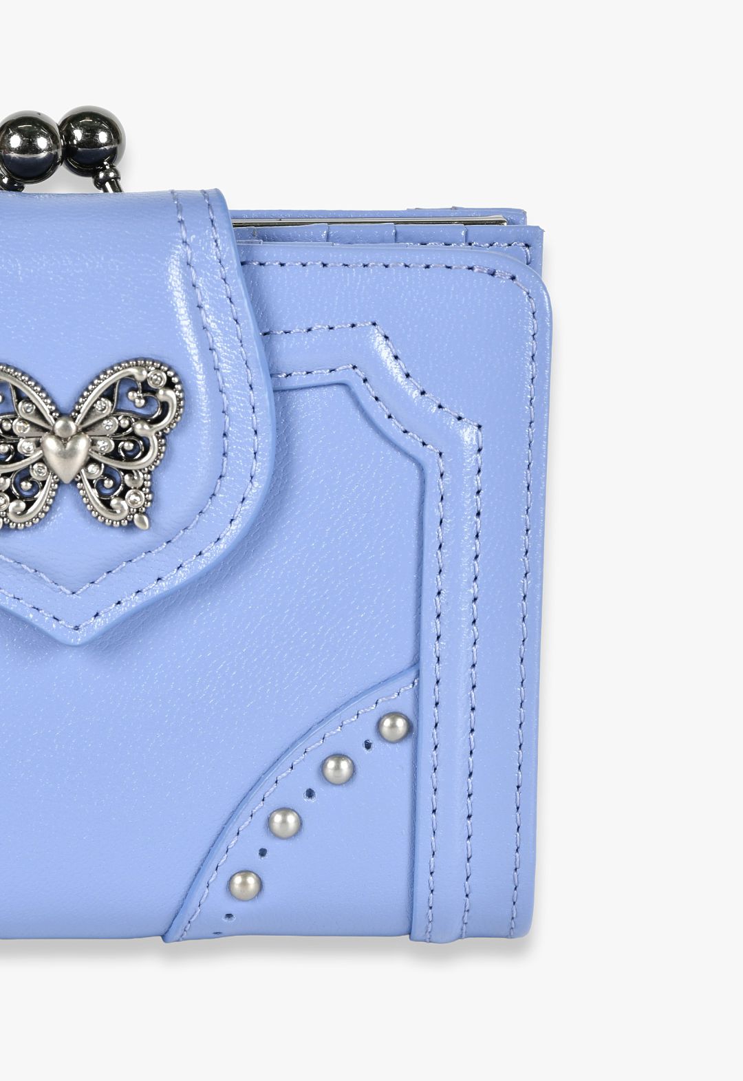 Nasha clasp bifold wallet