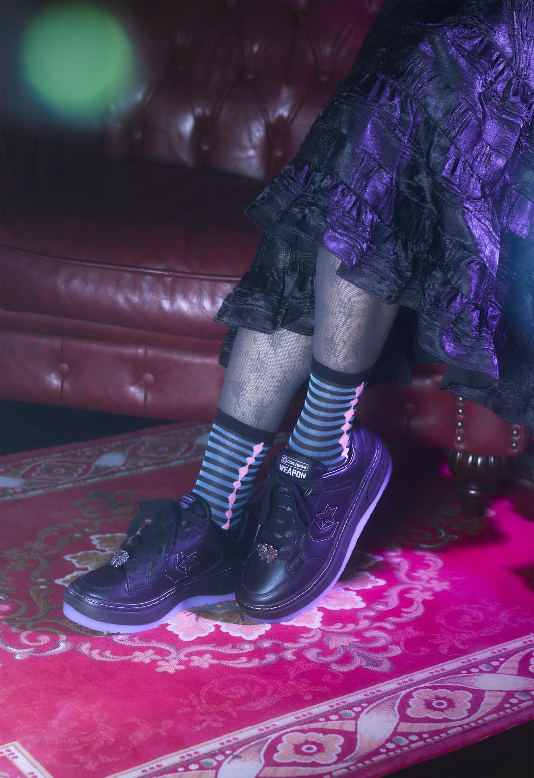 武器 PLTS OX / ANNA SUI 黑色/紫色