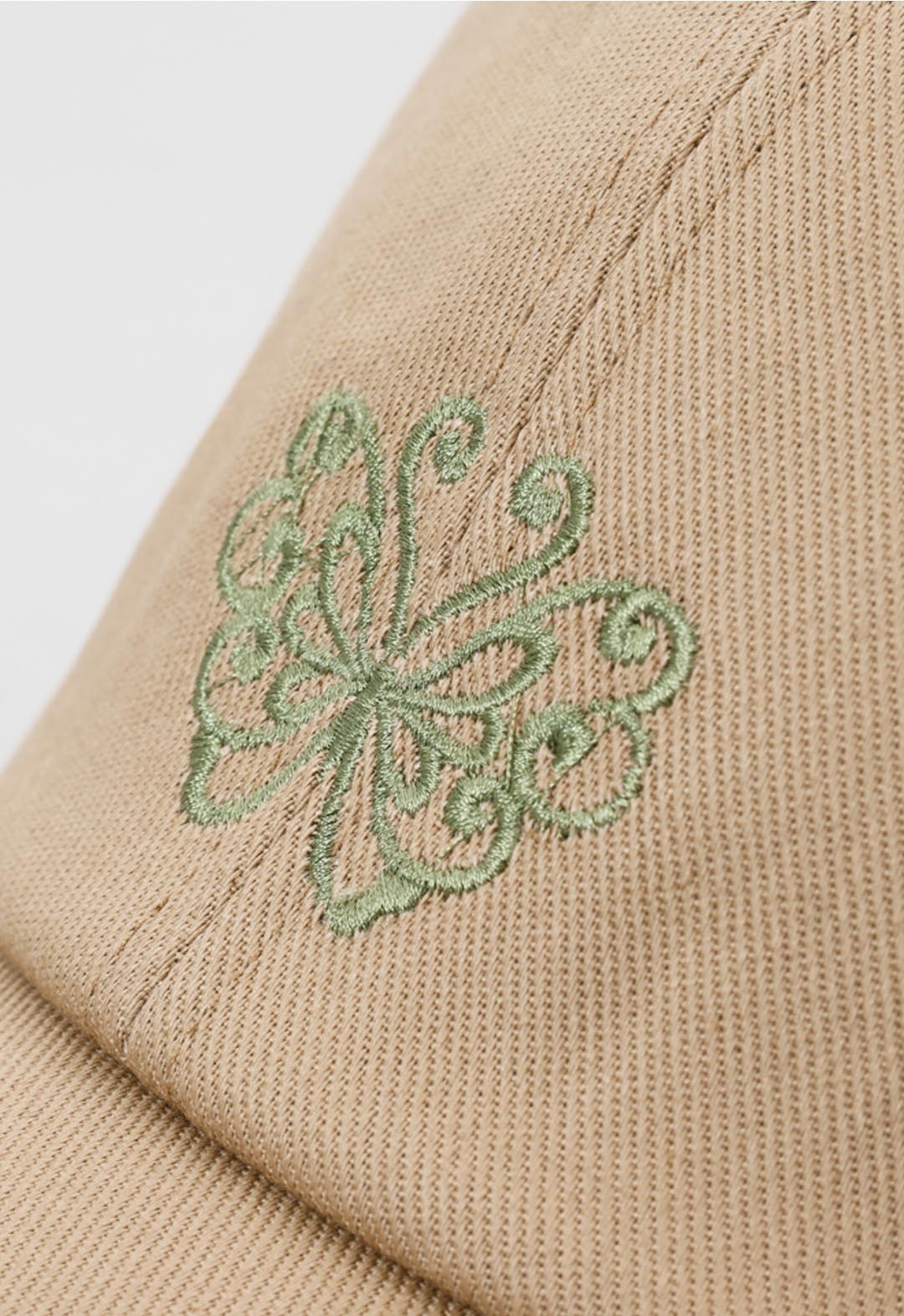 バタフライ刺しゅうキャップ