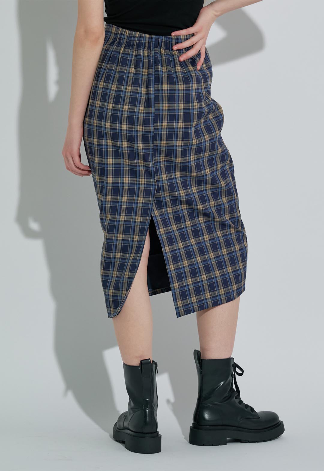 Check shirred skirt
