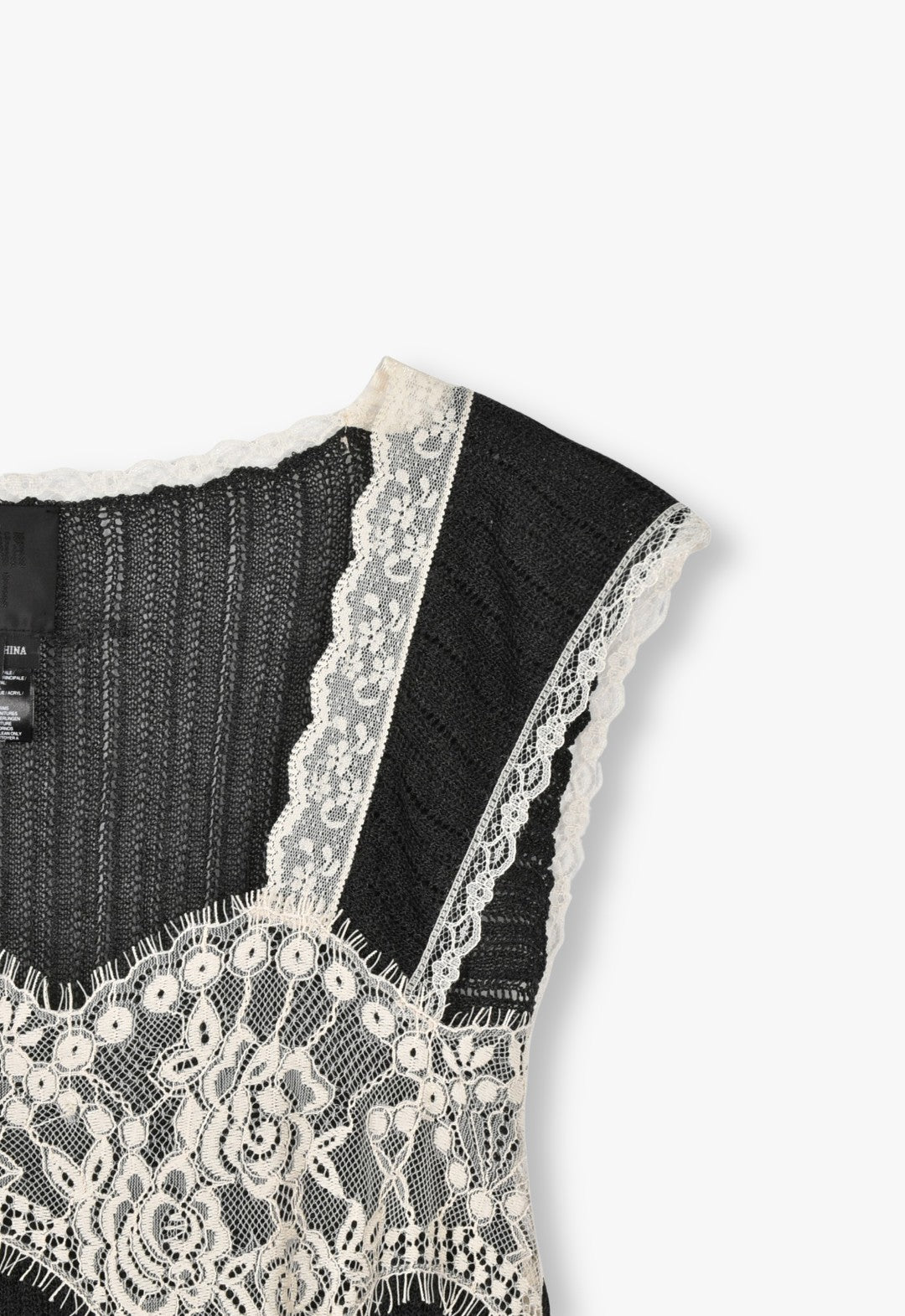 LINGERIE LACE KNIT CAMISOLE