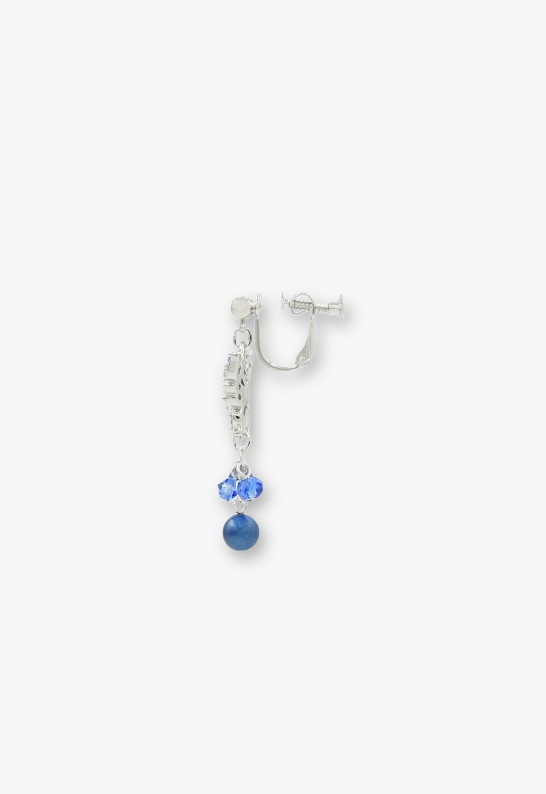 Butterfly motif earrings
