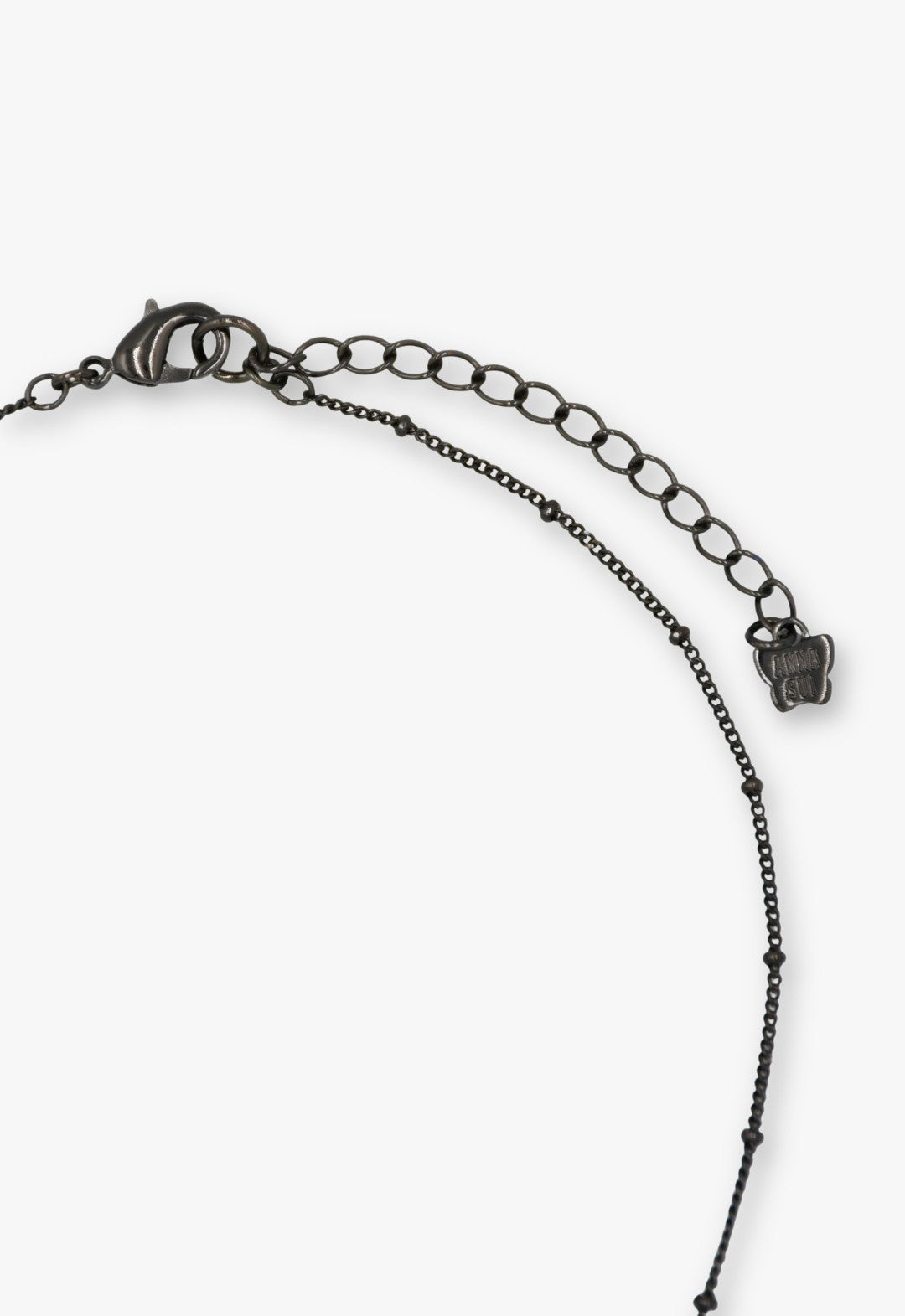 Viola motif necklace