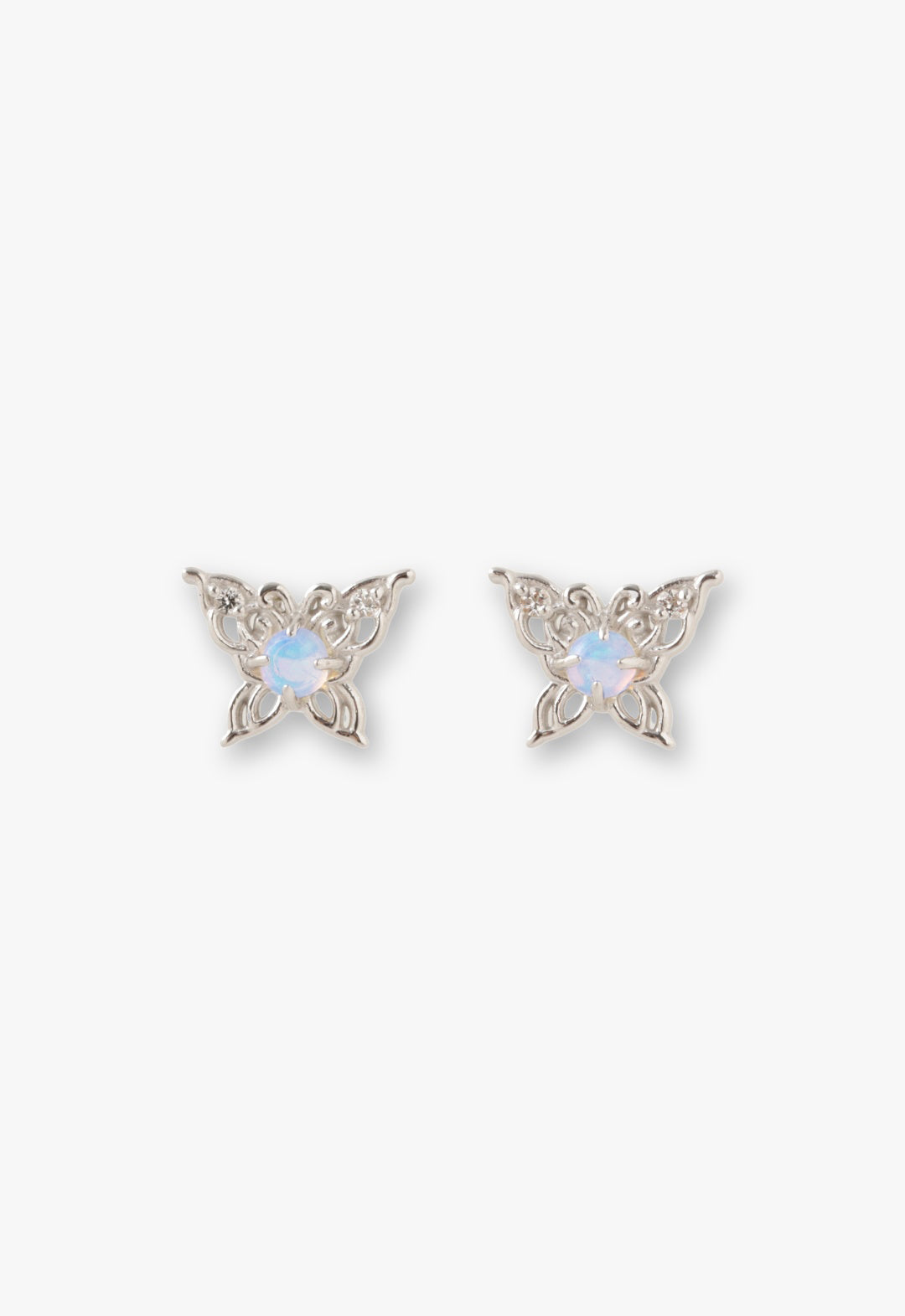 アナ スイ（ANNA SUI）オパール 蝶モチーフ ピアス | バタフライ ギフト