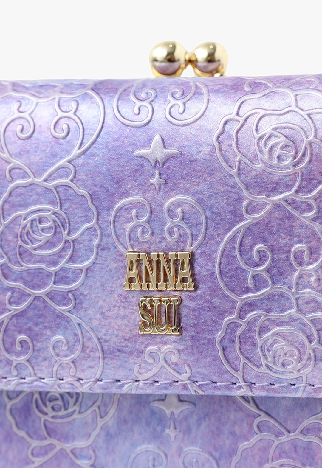 Rose Heart Clasp Bi-fold Wallet