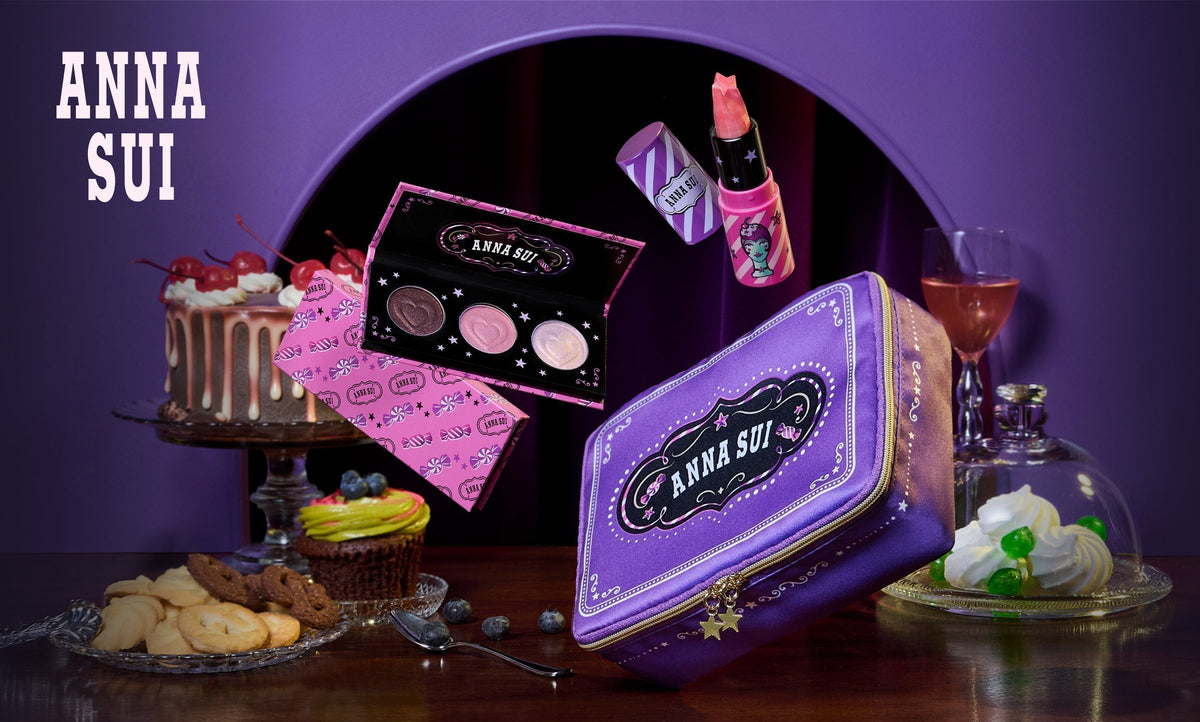 <center><small>ANNA SUI COSMETICS  <br>2026 HOLIDAY COLLECTION</small></center>