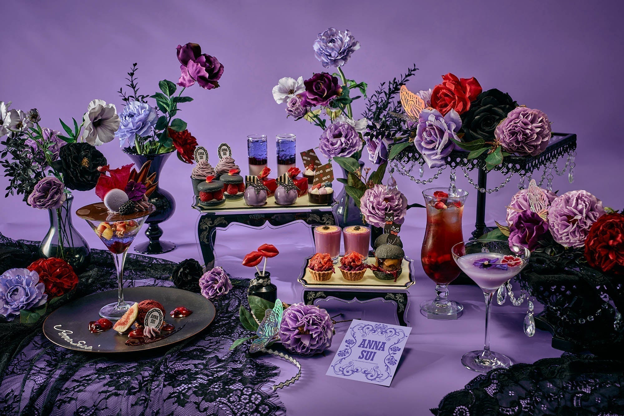 ANNA SUI チャーム8個セット ANNA SUI（アナスイ）の「PLANETモチーフチャーム8点セット