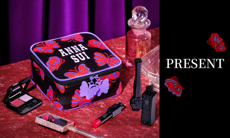 <center>ANNA SUI COSMETICS<br>NOVELTY FAIR</center>