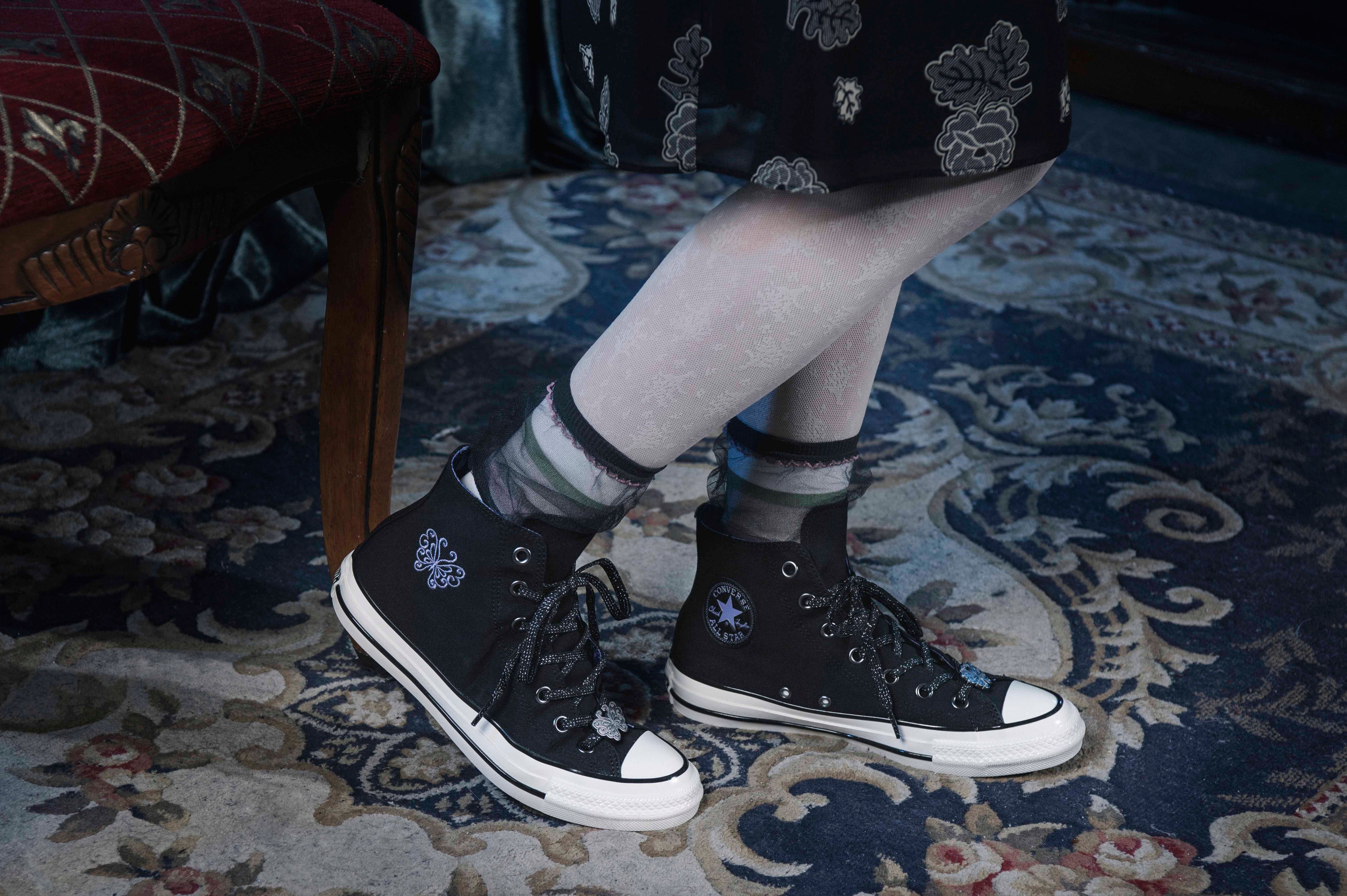 <center><small>CONVERSE × ANNA SUI<br>「ALL STAR AGED」</small></center>