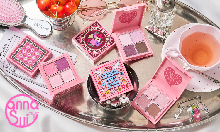 <center><small>ANNA SUI NYC cosmetics <br>5th Edition</small></center>