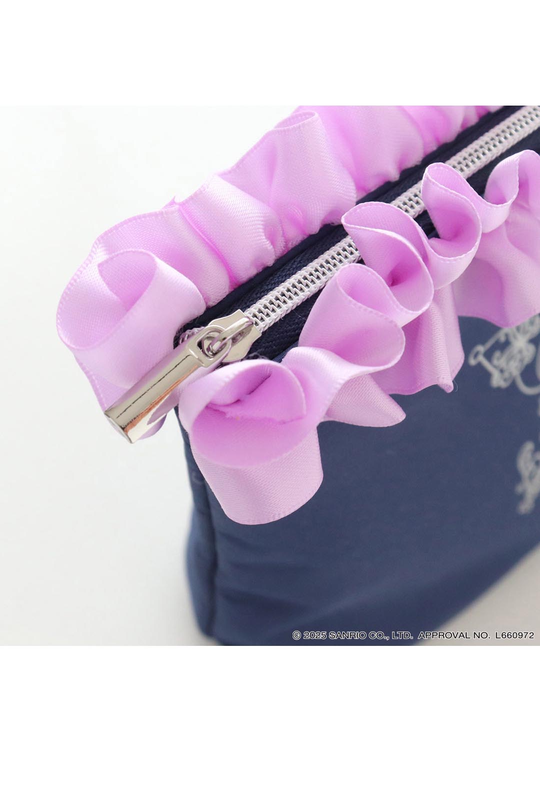 [My Melody Kuromi x ANNA SUI] Frilled Pouch