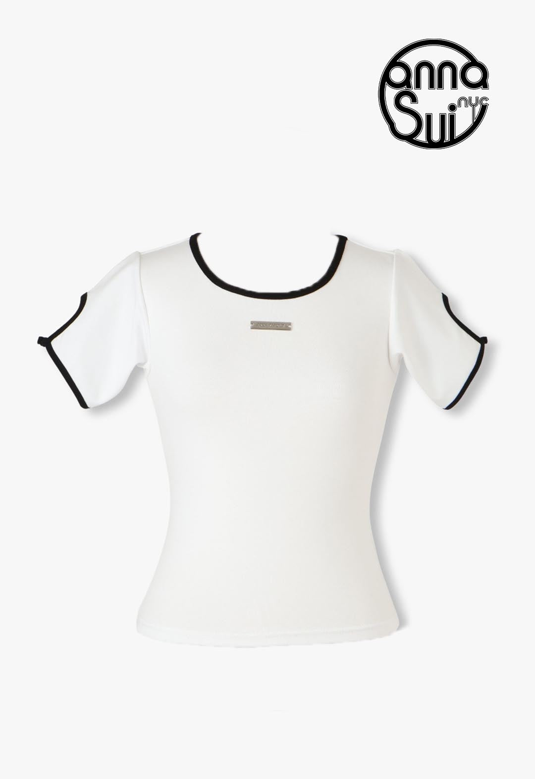 Cut-out sleeve t-shirt