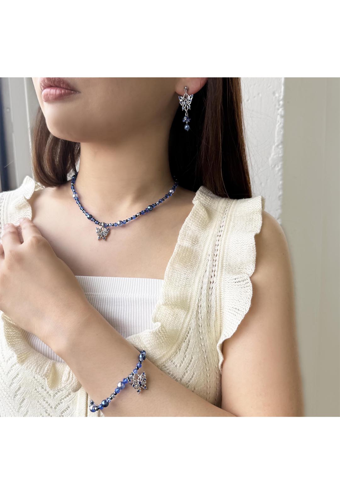 Butterfly motif elastic bracelet