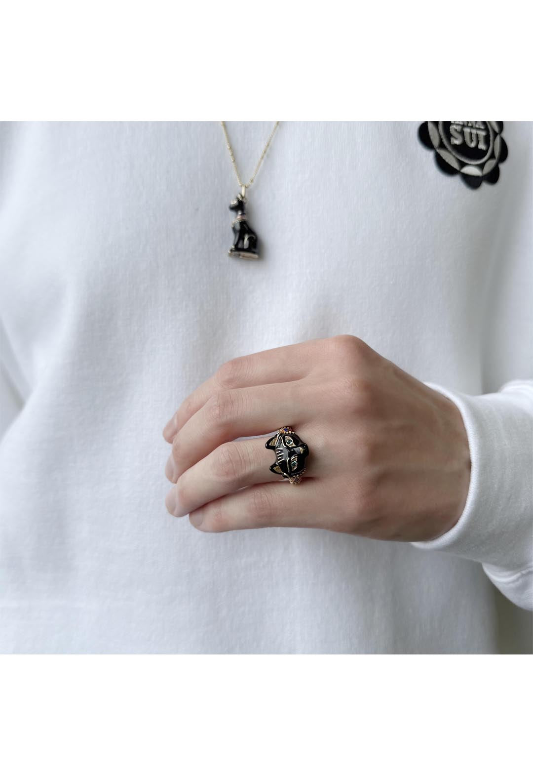 Egyptian cat motif ring