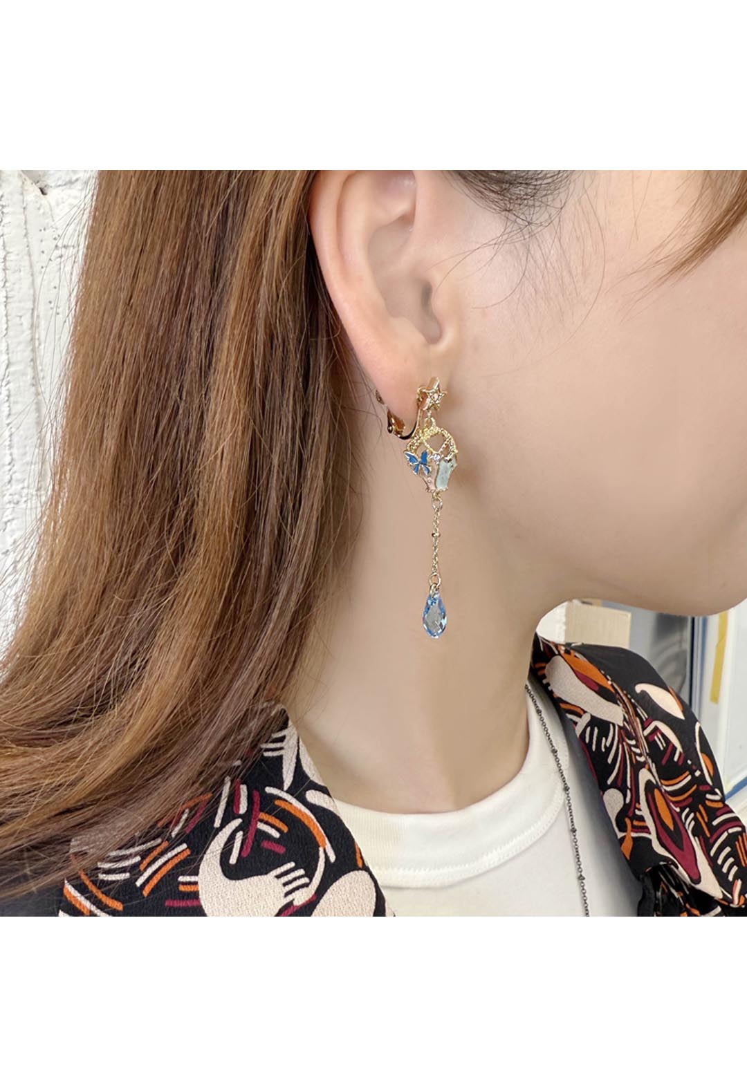 Balloon motif earrings