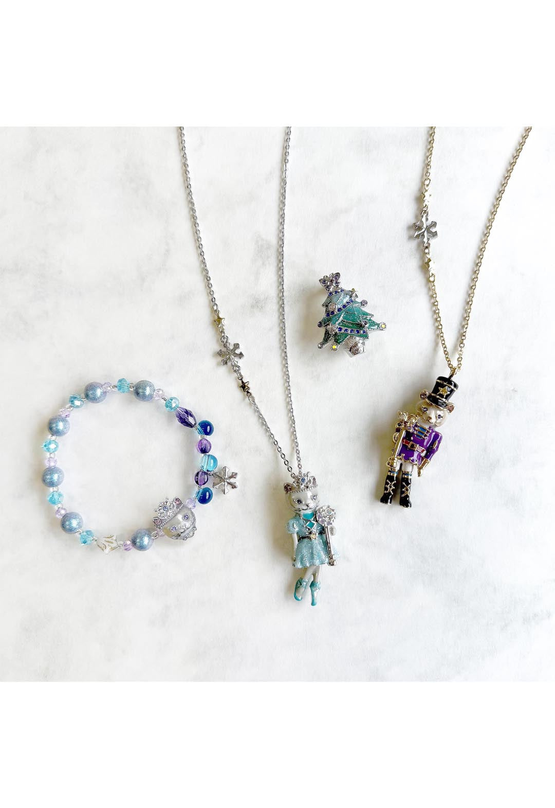 バレリーナ猫モチーフ ネックレス