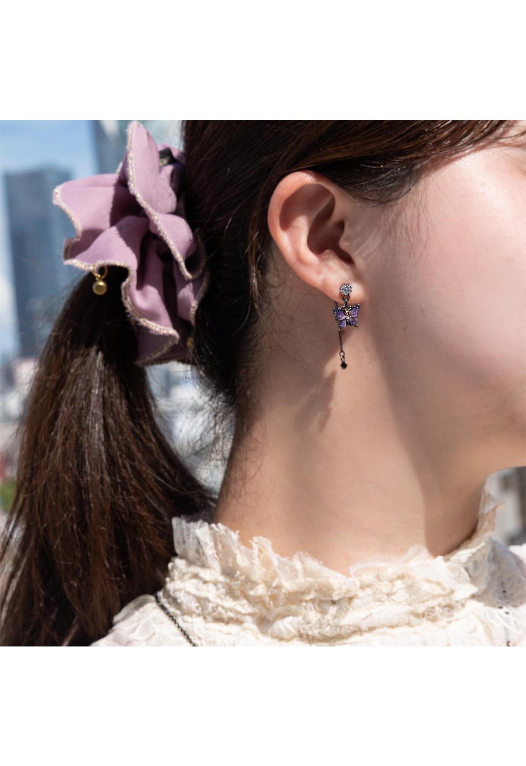 Butterfly motif 2WAY earrings