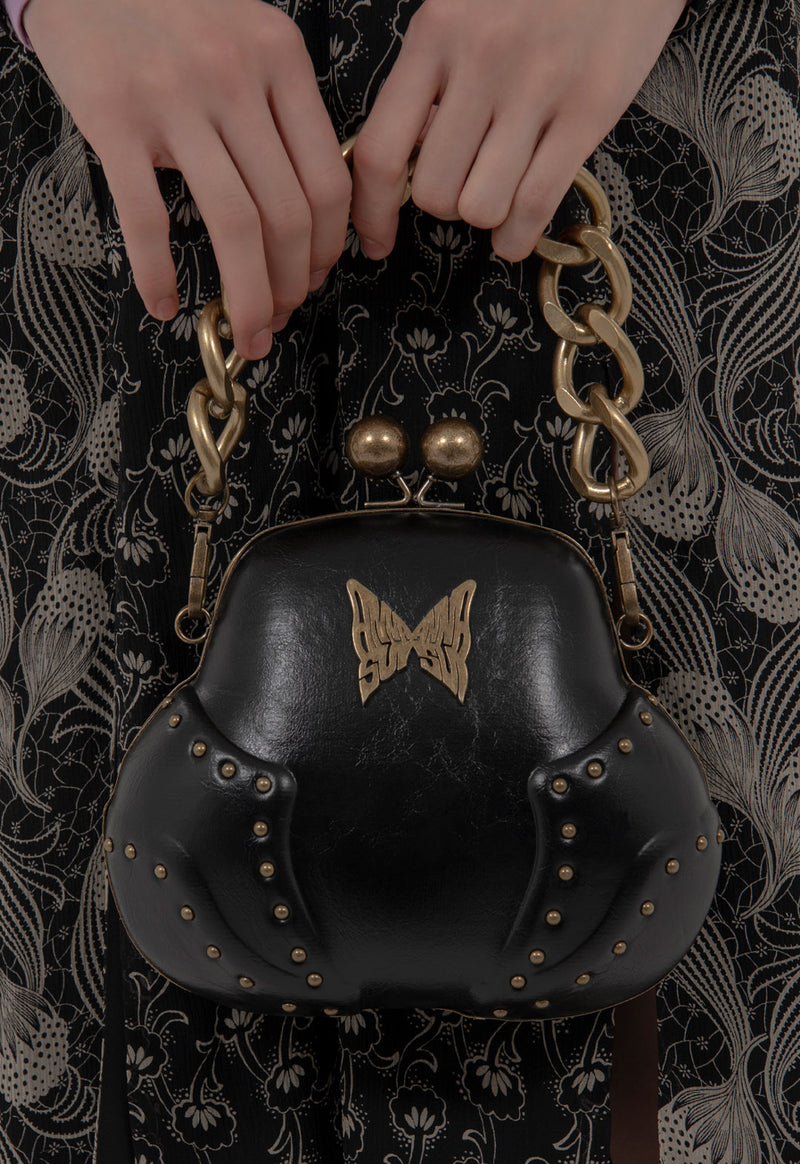 《预约商品2024年6月中旬以后依次送达》Butterfly Bag(BLACK)