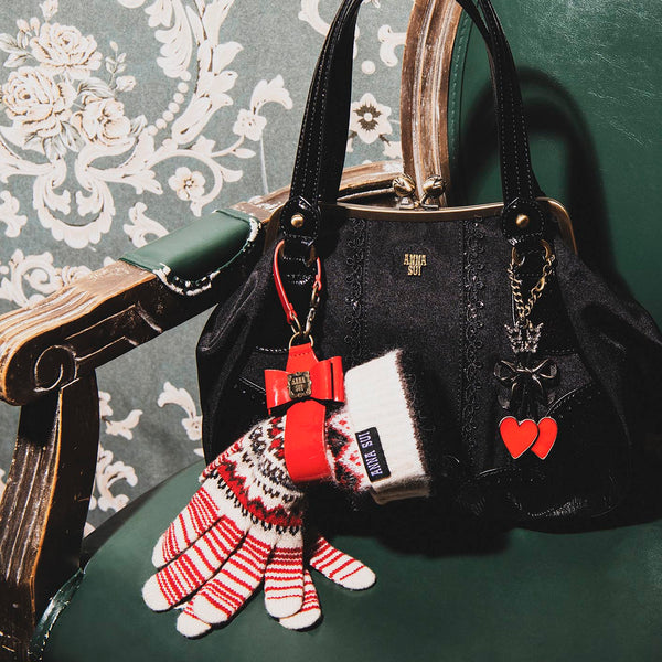 HOLIDAY GIFT COLLECTION