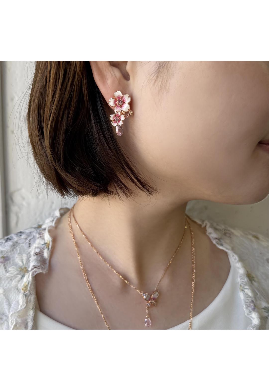 アナ スイ（ANNA SUI） 桜モチーフ ピアス | バタフライ ギフト