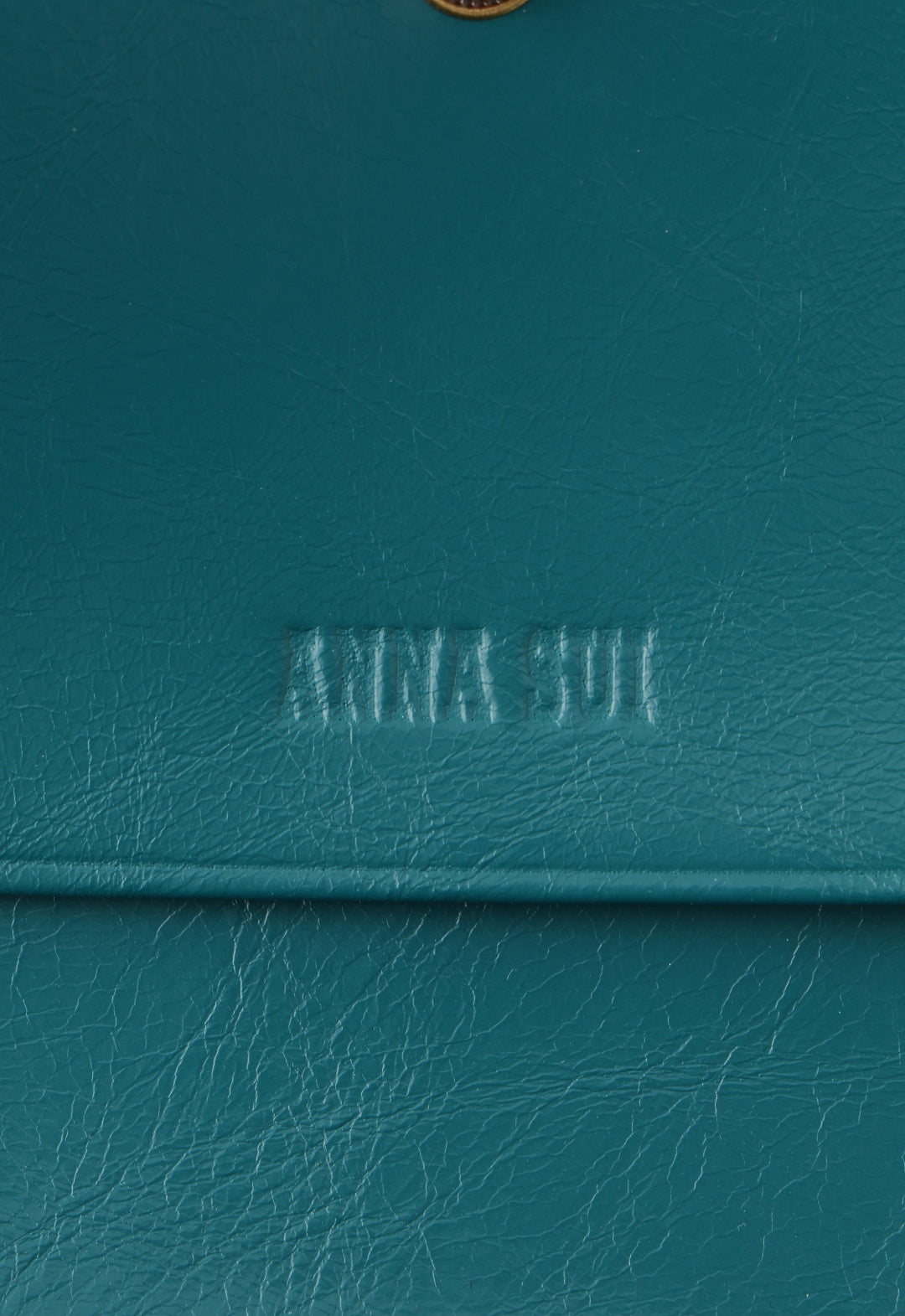 Libre L-shaped zippered bi-fold wallet