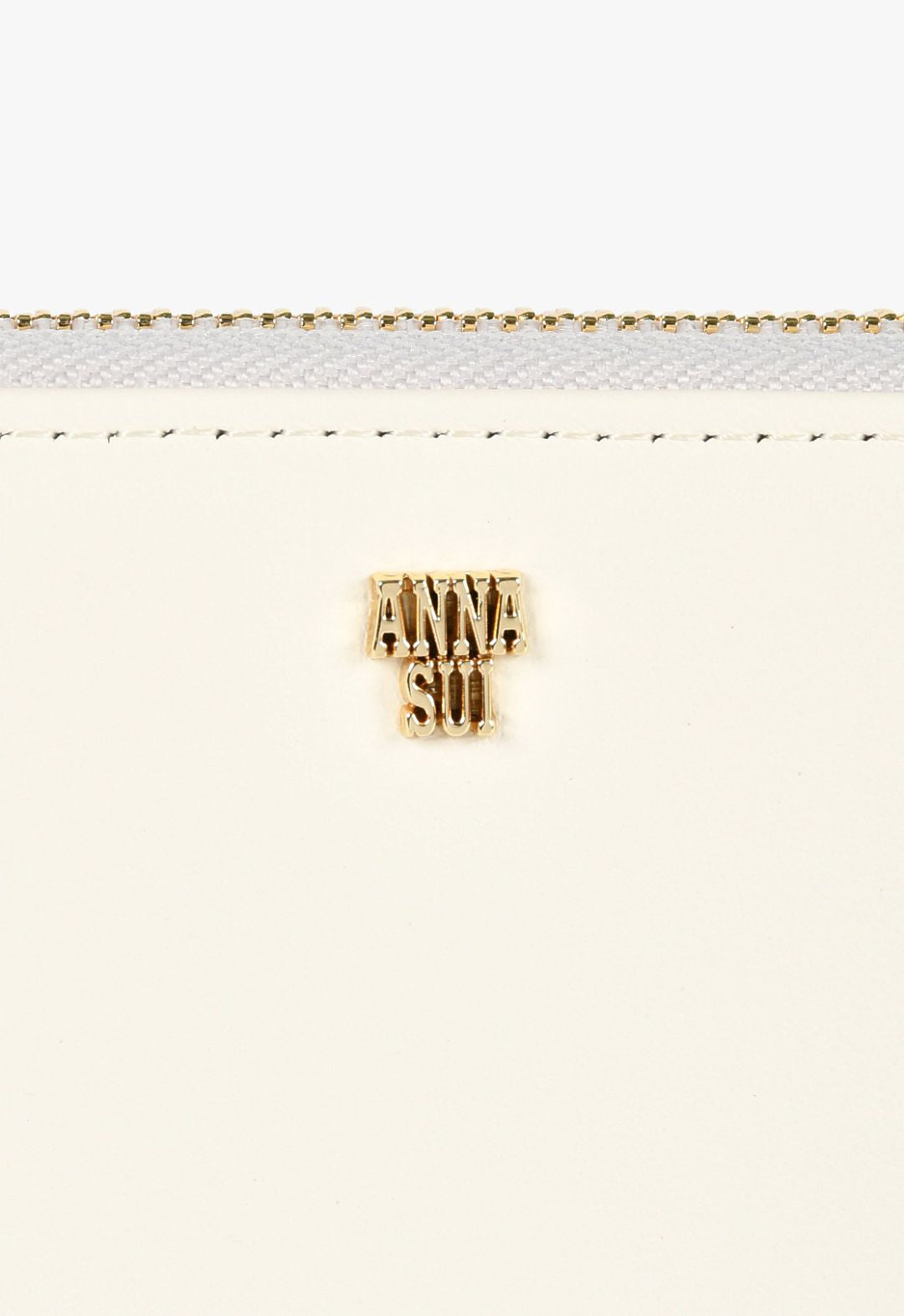 ララ Lファスナー長財布