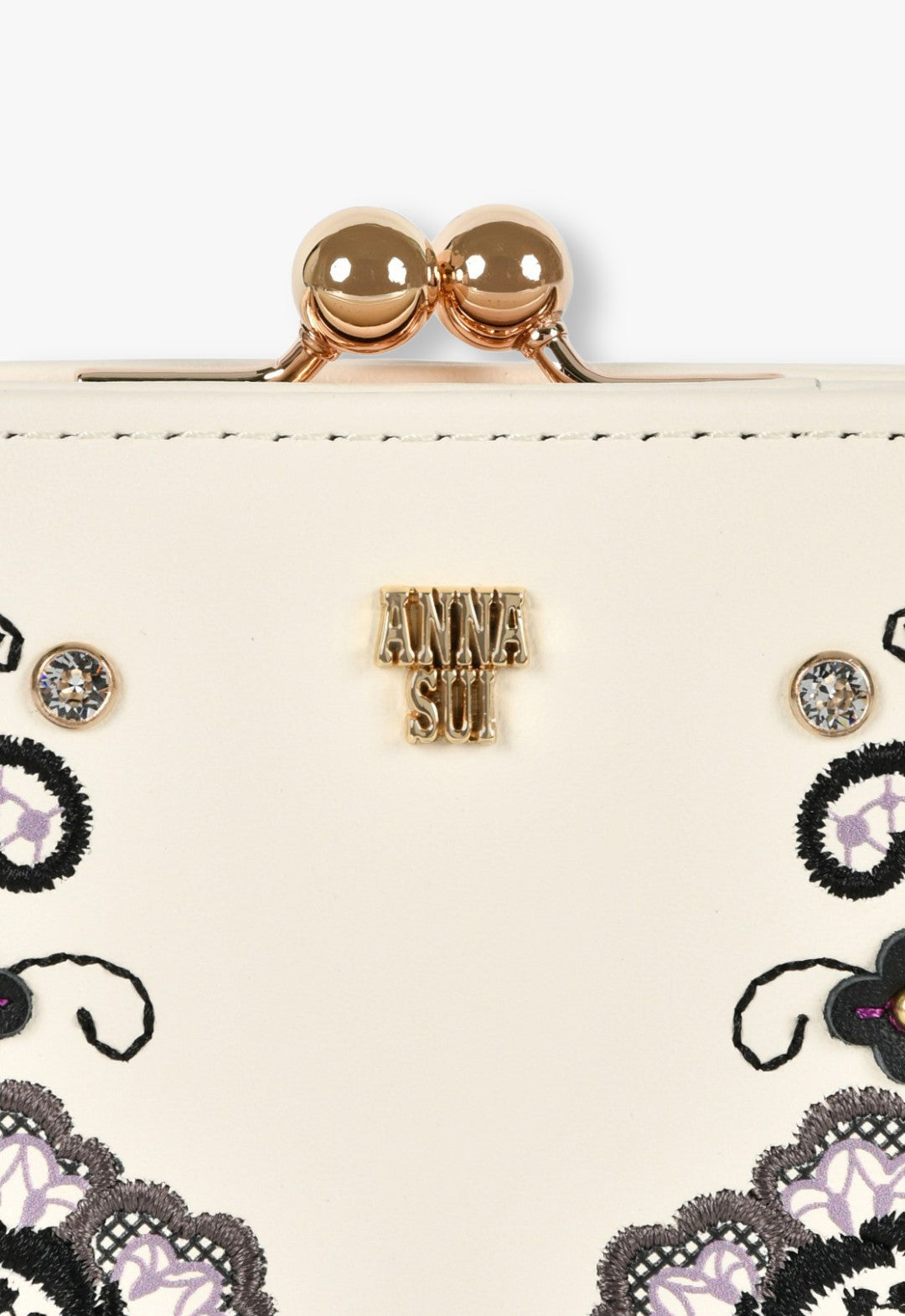Lala clasp bifold wallet
