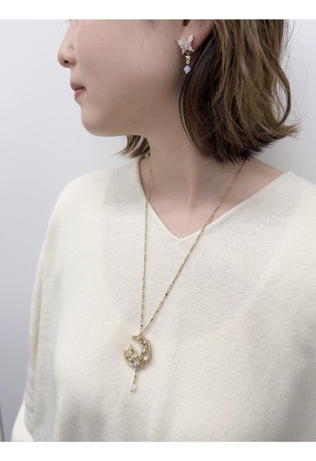 【限量版礼盒装】蝴蝶与新月图案项链