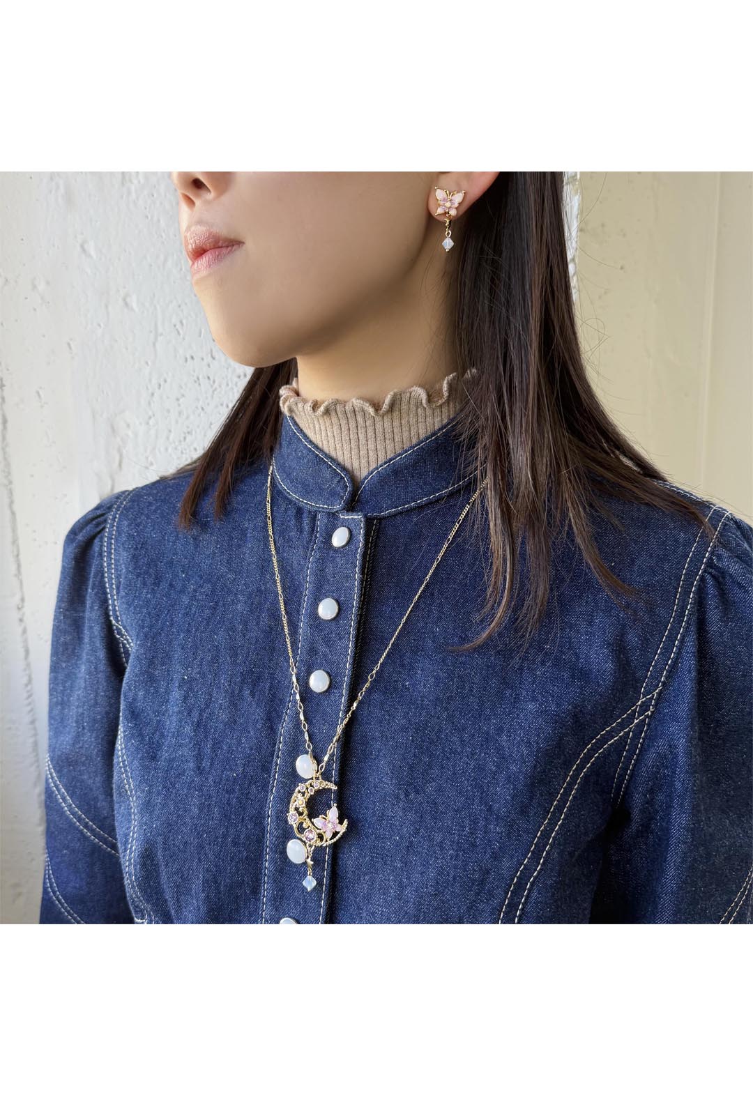 【限量版礼盒装】蝴蝶与新月图案项链