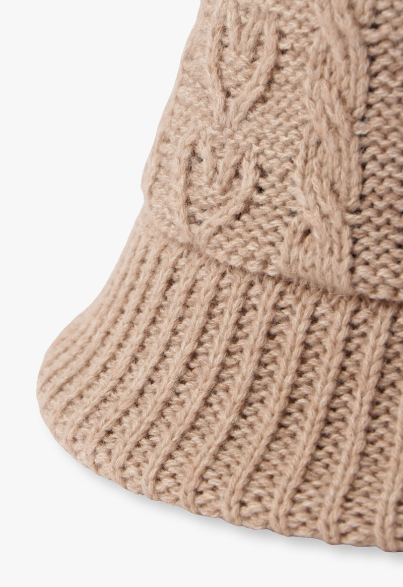 Heart Cable Knitting Thermo Pocket Hat