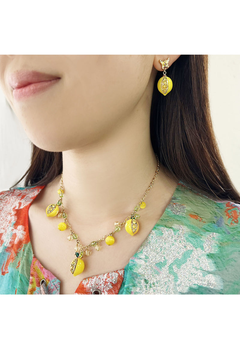 Lemon motif short necklace